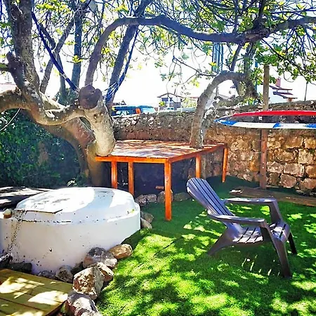 Surftolive House فندق *